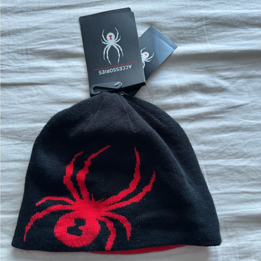 Black and Red Spider Kids Beanie - Picture 3 of 3
